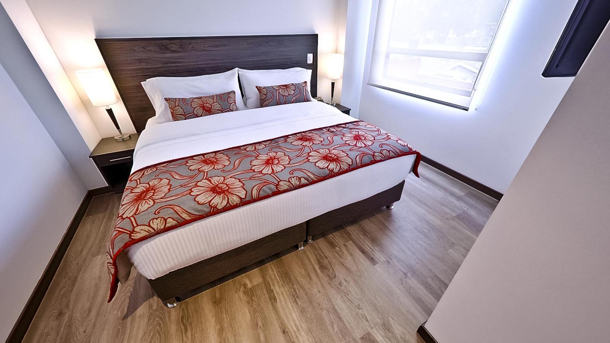 Az Hotel — Photos 2